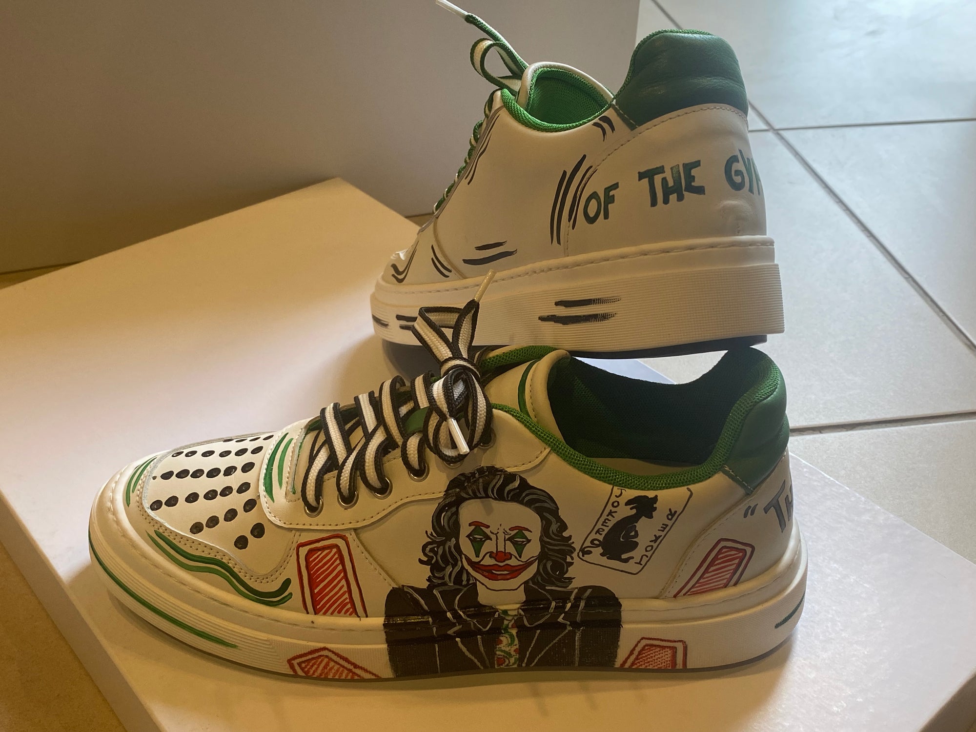 SNEAKERS PEZZO UNICO JOKER E CAPPELLAIO MATTO